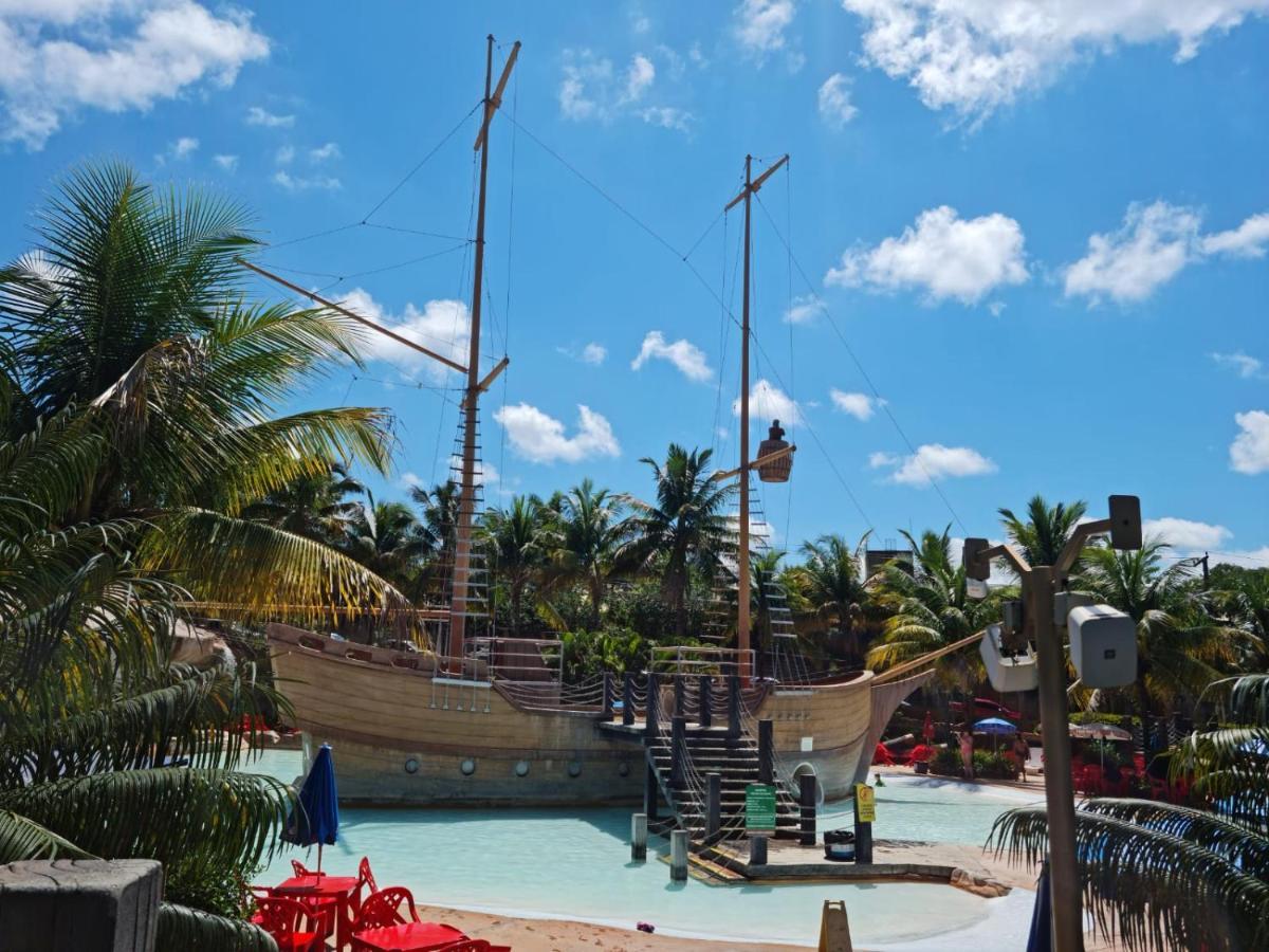Piazza Splash Acquapark Vacation Caldas Novas Bagian luar foto