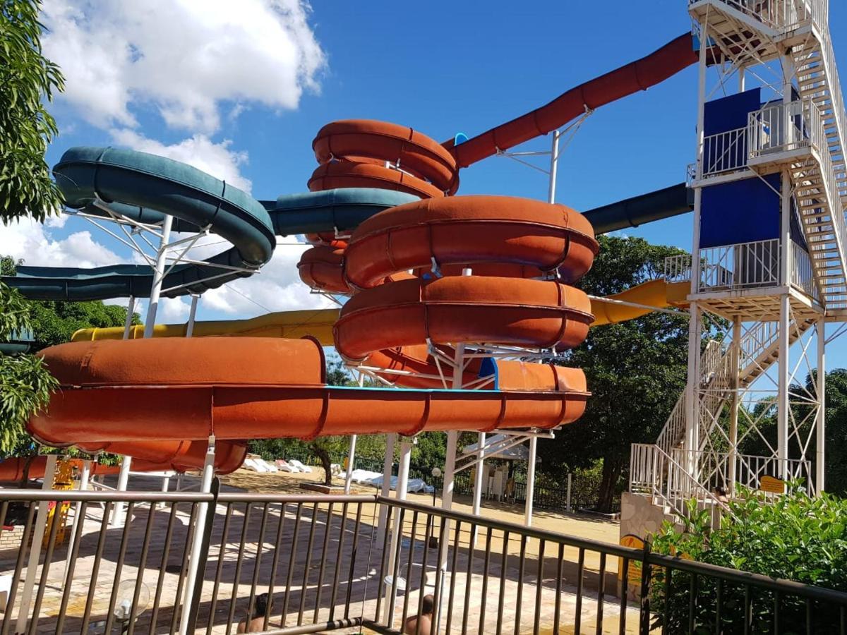 Piazza Splash Acquapark Vacation Caldas Novas Bagian luar foto