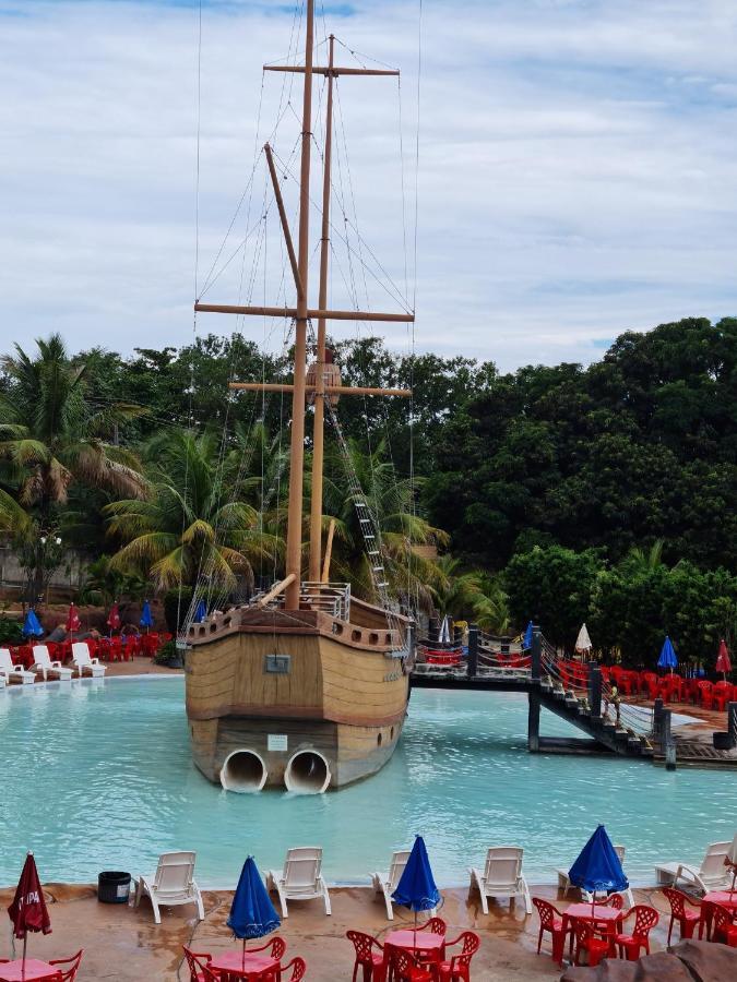 Piazza Splash Acquapark Vacation Caldas Novas Bagian luar foto