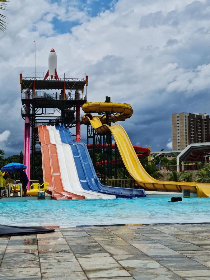 Piazza Splash Acquapark Vacation Caldas Novas Bagian luar foto