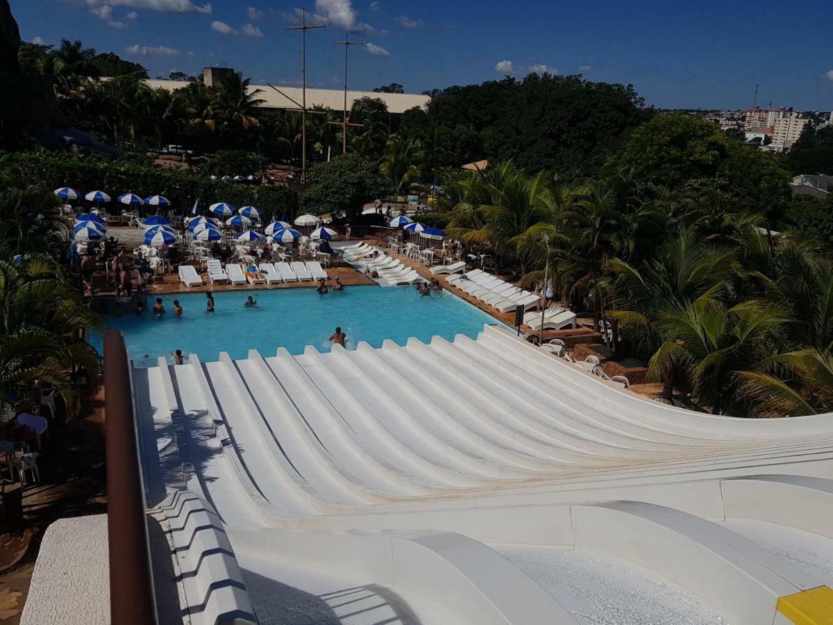 Piazza Splash Acquapark Vacation Caldas Novas Bagian luar foto
